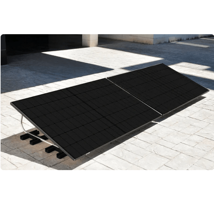 losse zonnepanelen met stekker