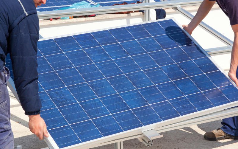 zonnepanelen als afdak