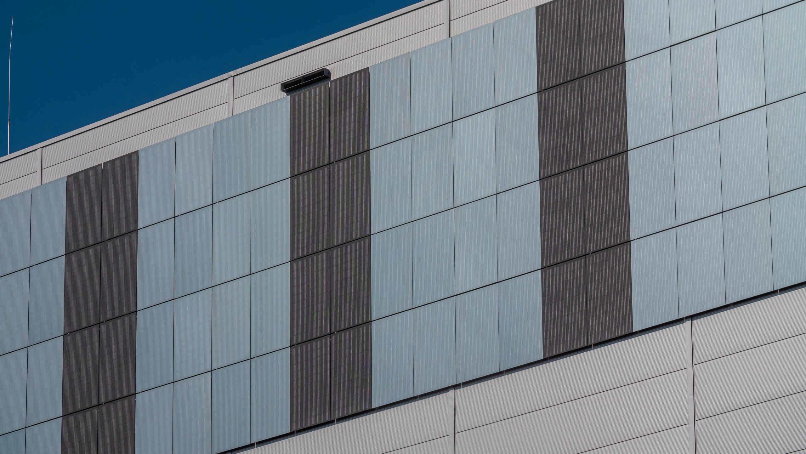 zonnepanelen op gevel